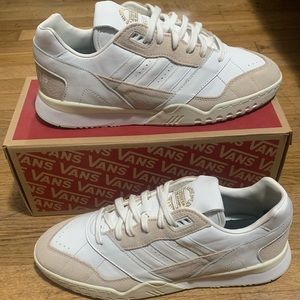 Adidas AR Trainer Home of Classics 2019 EG5150 size 7.5